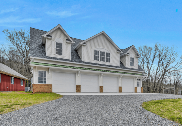 New construction garage, garage apartment, two bedroom, floyd, va